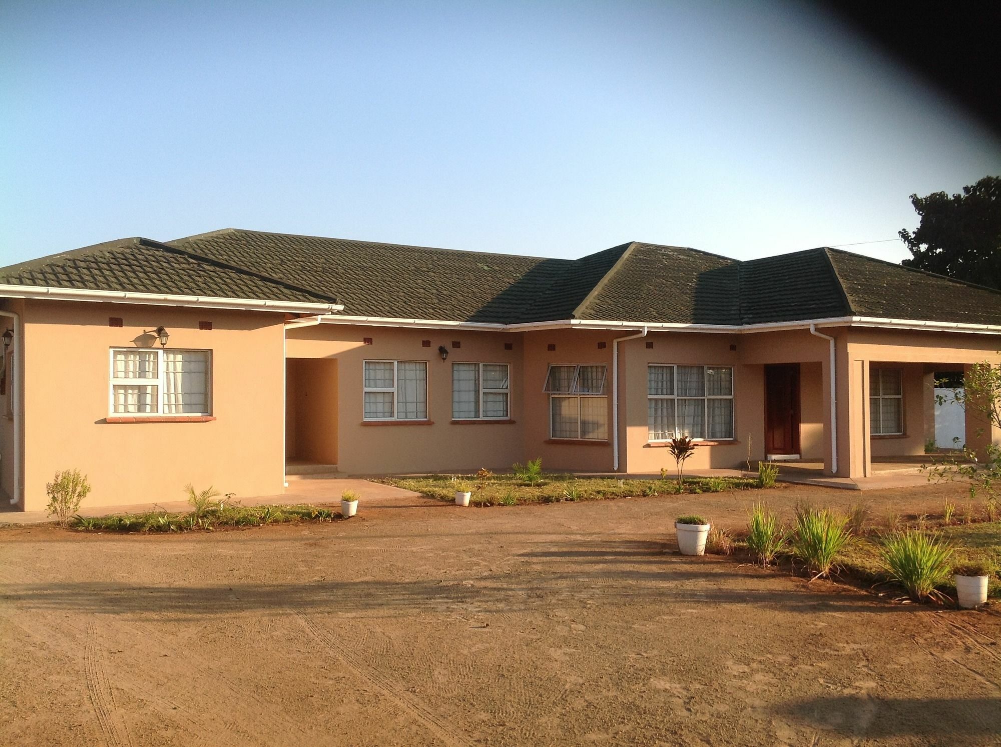 Cypress Executive Lodge Livingstone Exterior photo